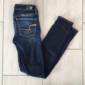 Size 2 Long American Eagle Skinny stretch Jeans